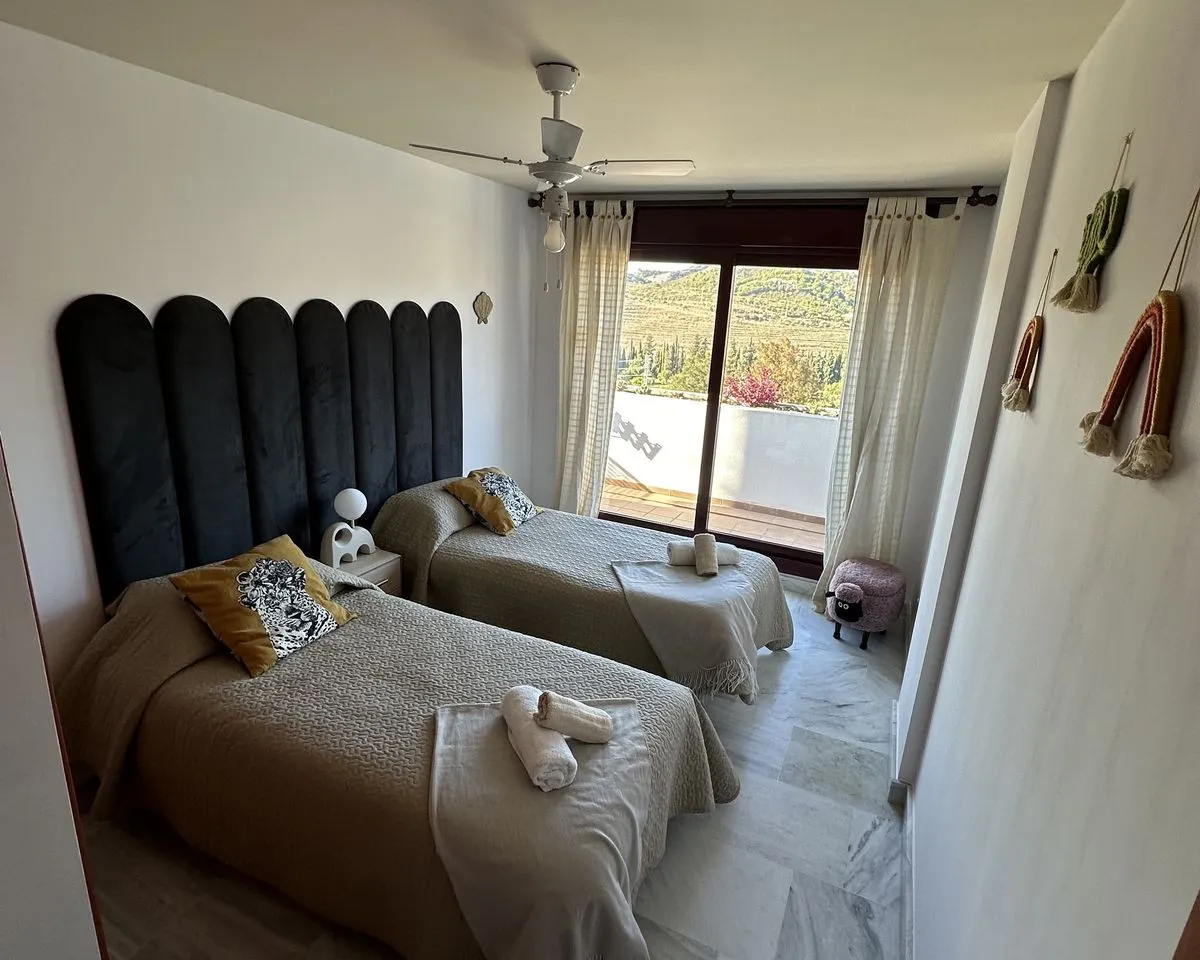 b111e3e9-aeaa-4dc1-b832-08dc710cd110