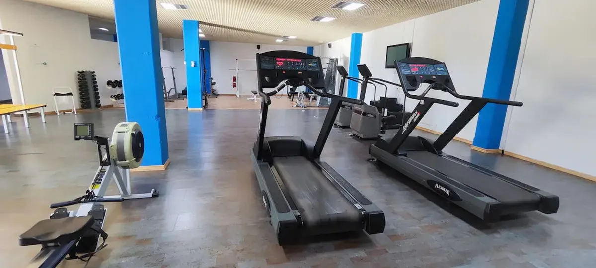 f196c461-126c-456f-8112-f7a5d7bfb0fc