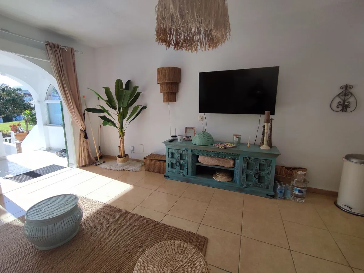 a6d4dda5-ba95-4507-8f30-cb8a0a51a49a