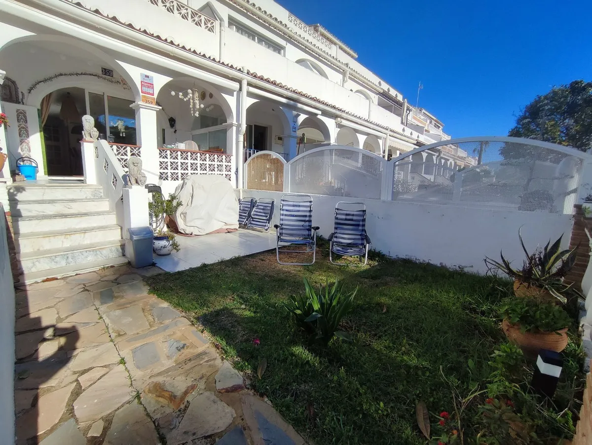 b90093e8-6300-4fbf-9b39-83ec81914908