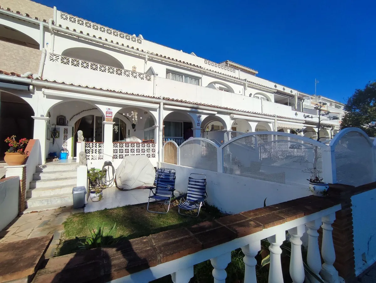 d8297337-8838-4266-b9e4-bfdd2769c477