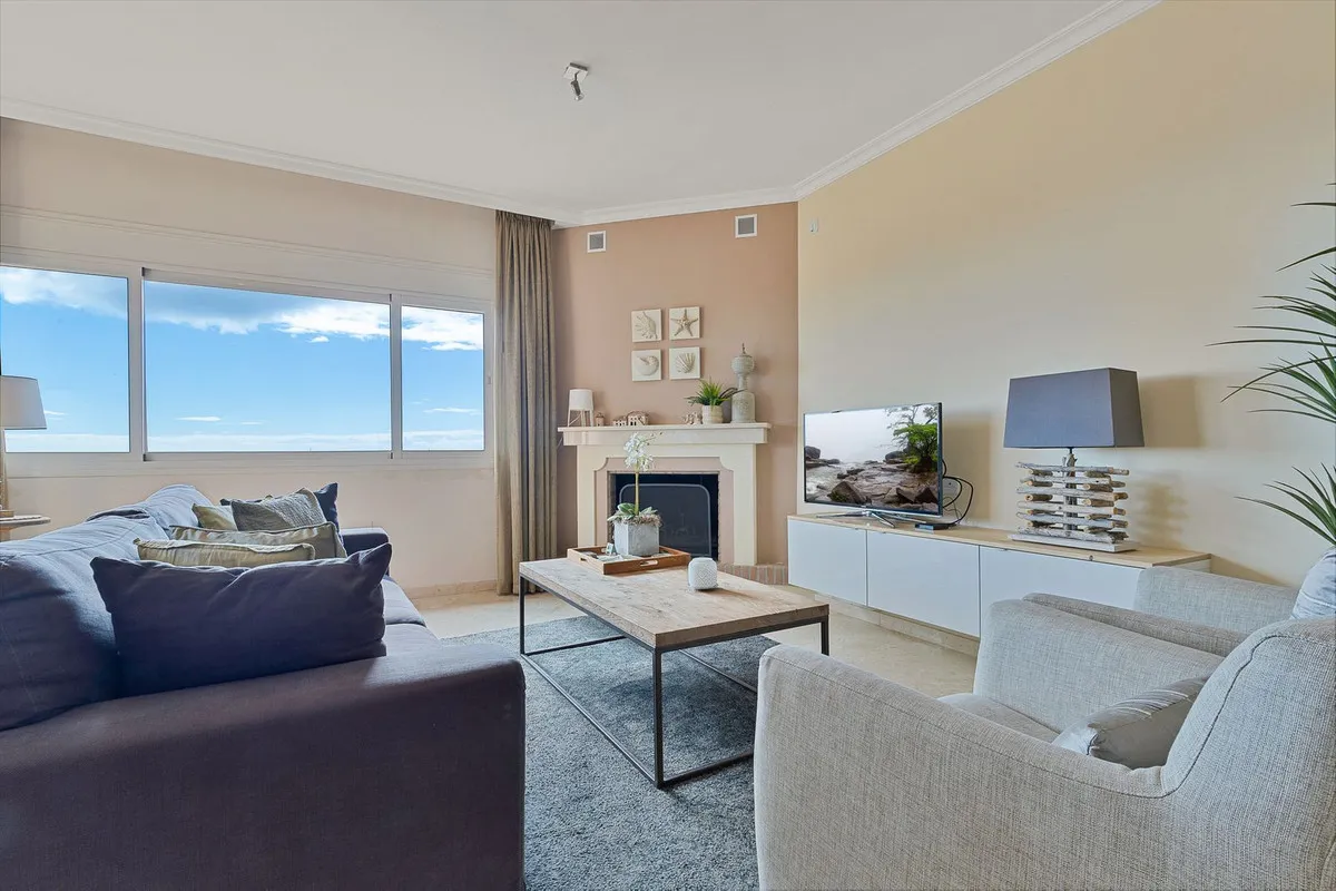 f798a56d-8400-4e3c-826b-30bf8a3276dd