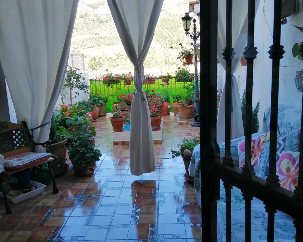 07a3a474-c191-40f4-8480-cb09044e4a2b