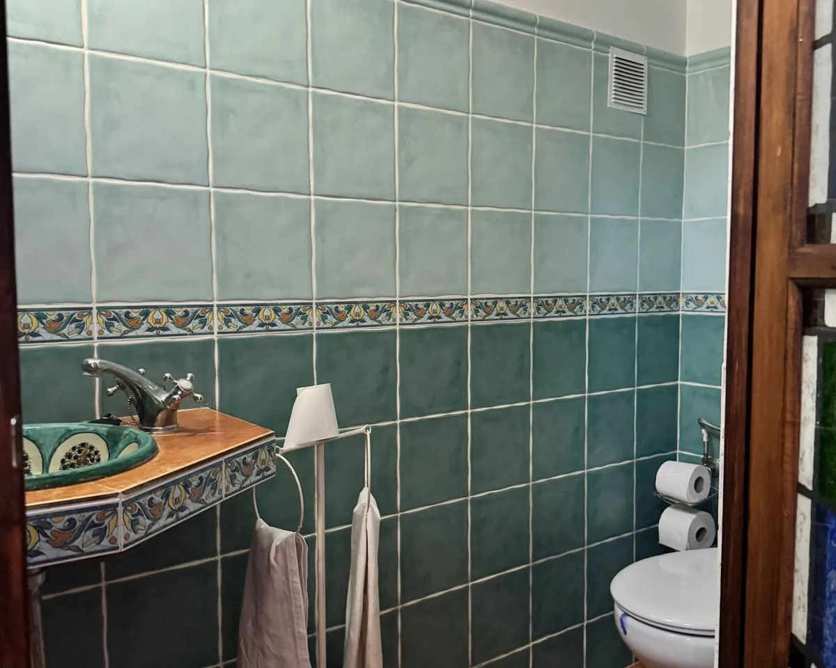 7c993426-55ac-4607-a81f-4ade790d6b24