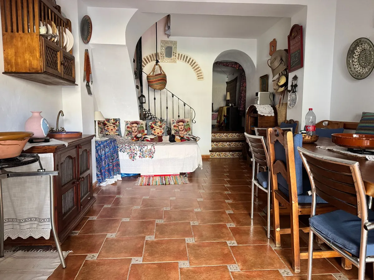 884e3f59-1e99-4348-a876-61f45708511a