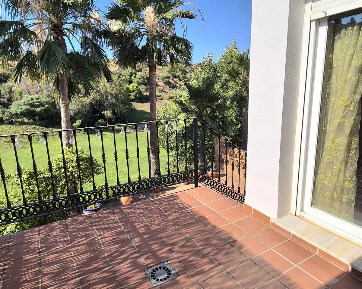 17375bc5-0c87-40a3-af52-4043e625a77a