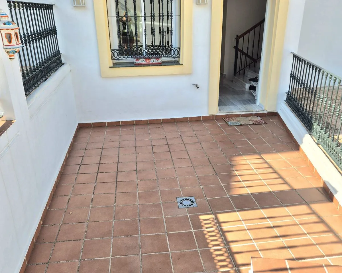 30c6decf-333e-4a5a-97ef-0083e4a51317