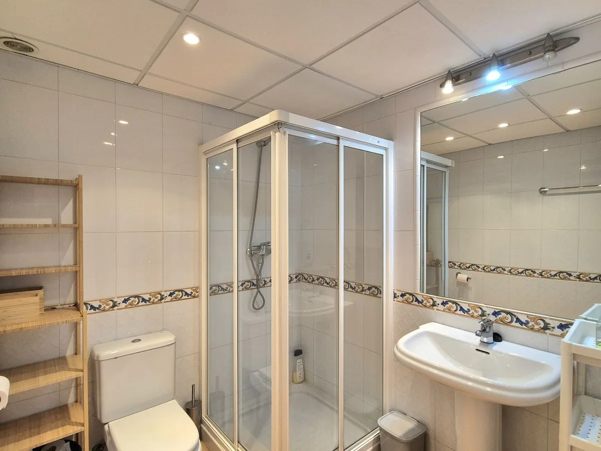 cb60281d-5dcf-4230-a0ac-c4bffd99687c