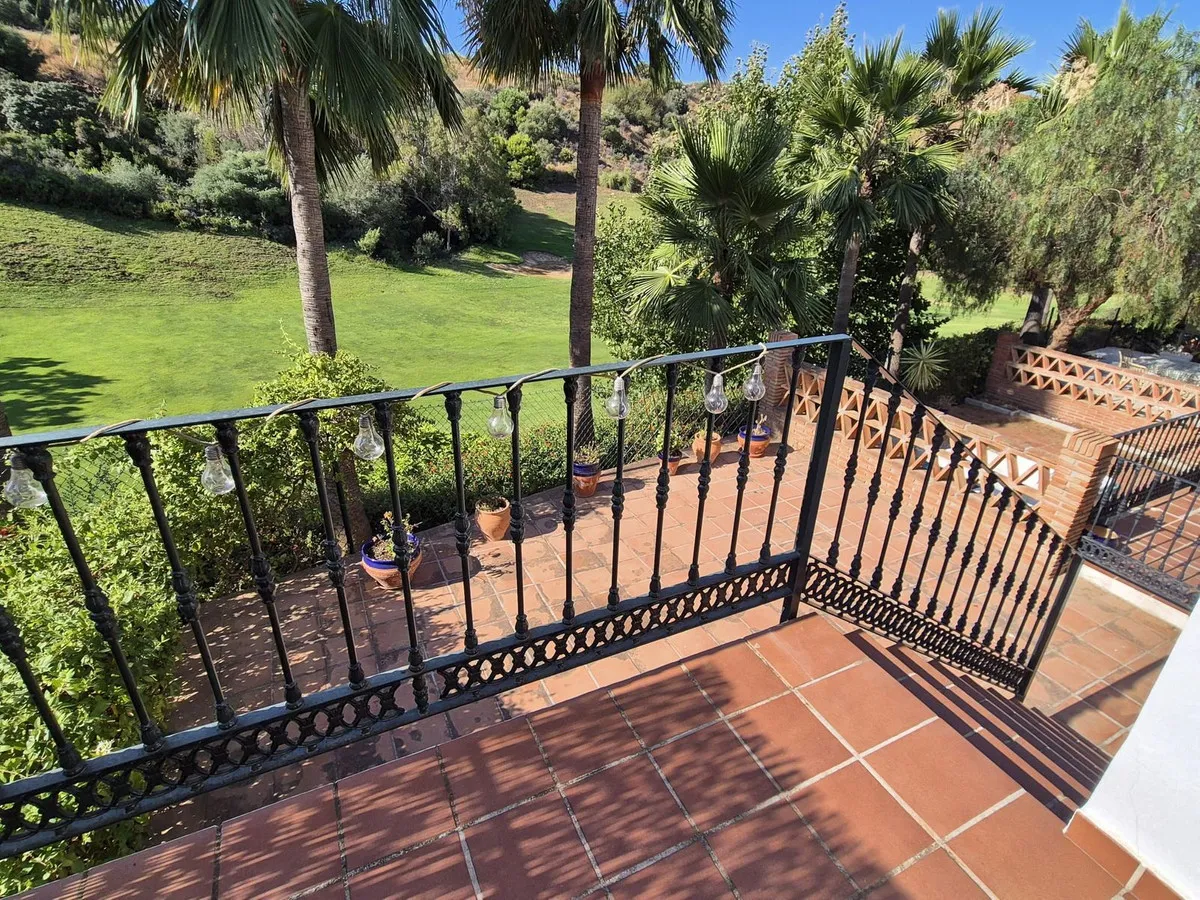 ec097342-1e56-4810-a092-6f1e138fe98d