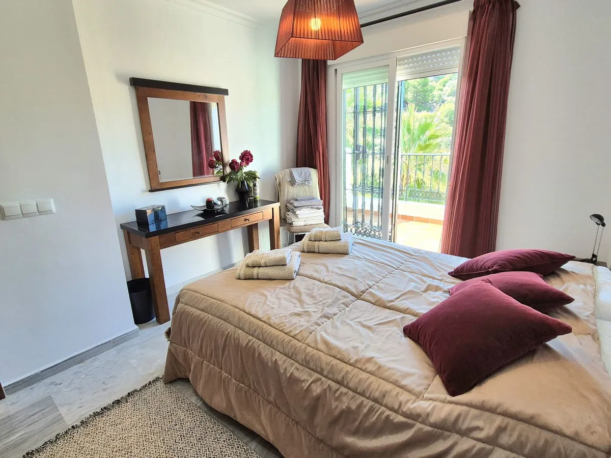 ecfb441e-867d-4569-8111-6ec2c5344eb1