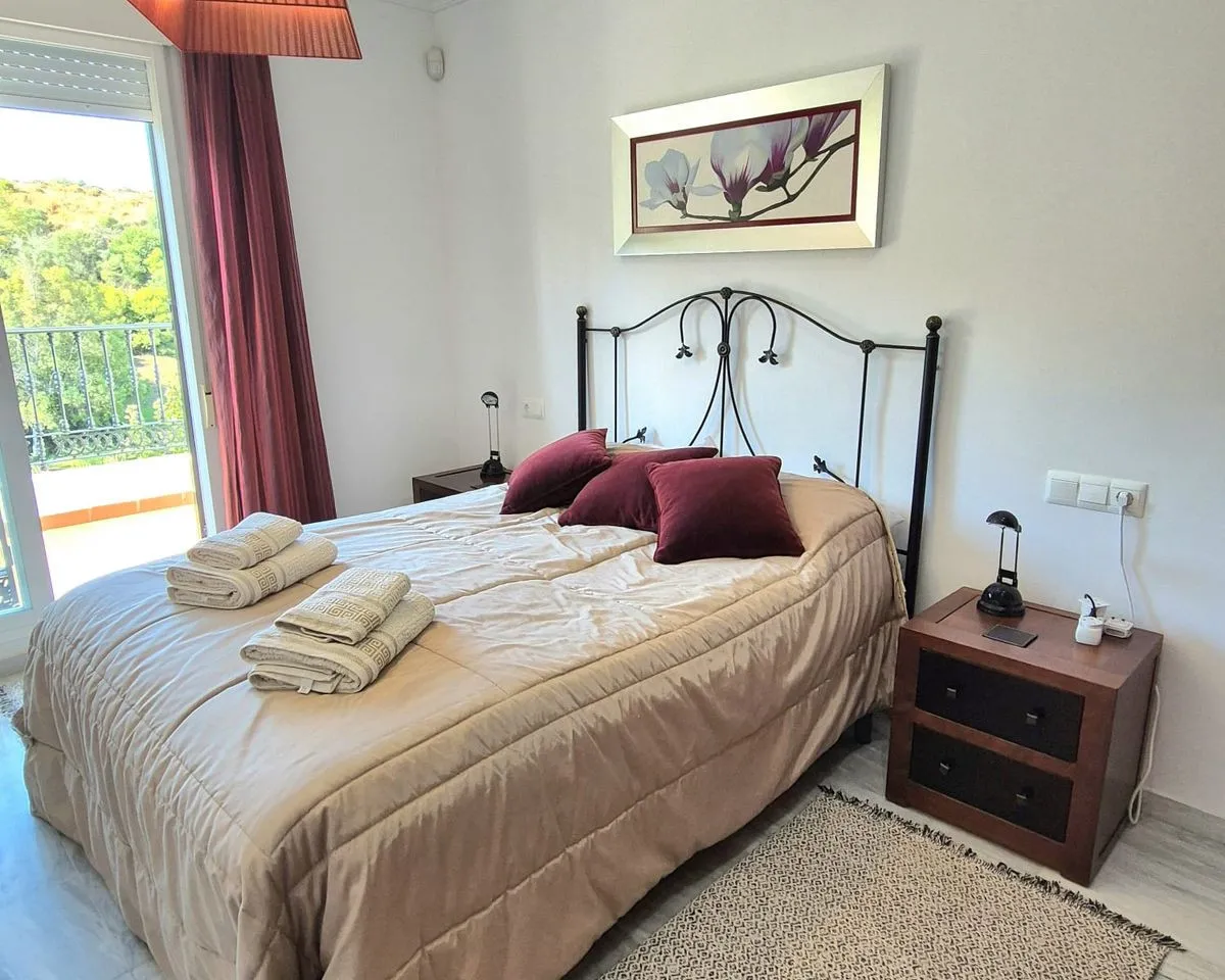 f5a1dc52-44ea-41d0-a8df-0fbd3f62fb12