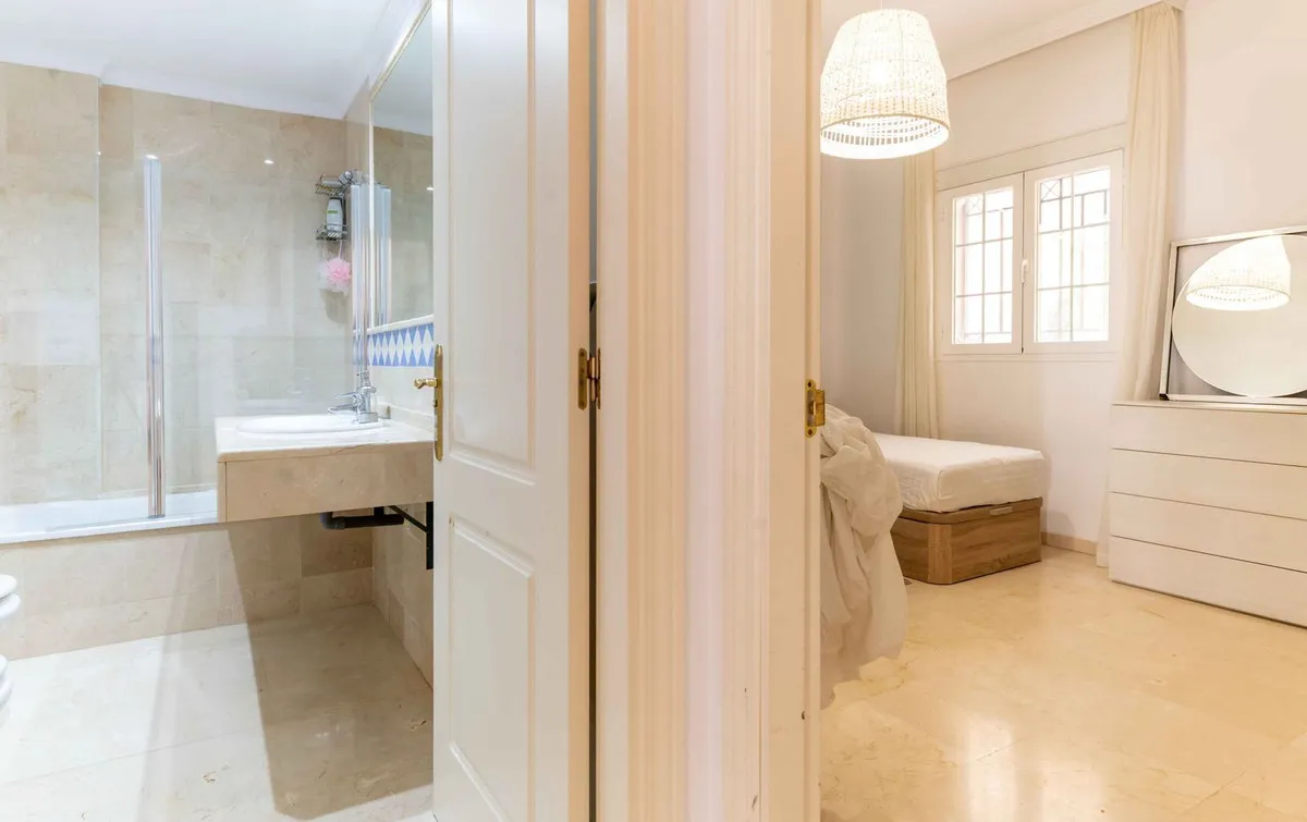 11066064-bd89-4962-988b-3593350e54d5