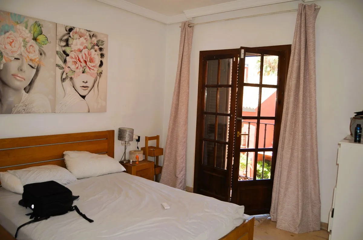 70b48f0b-61b8-4398-a695-09eee982b67f