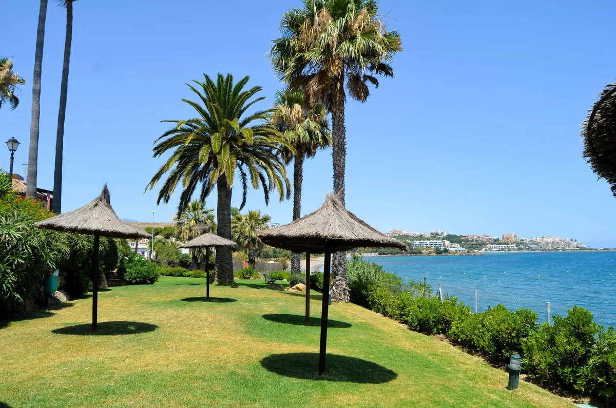 7fecbf3b-4f1a-4b13-b866-e3c1d98f47e4