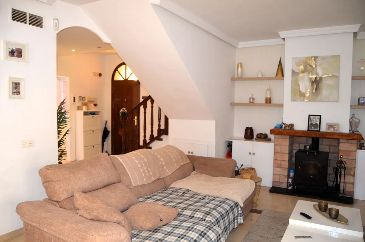 b8152673-4224-456c-a3d4-ee3ec05a8072