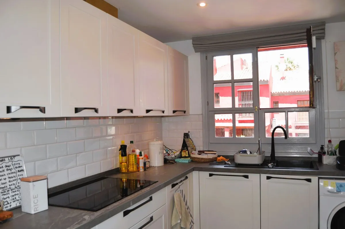 dbff115d-f4f2-4bff-95d5-d9394266659d