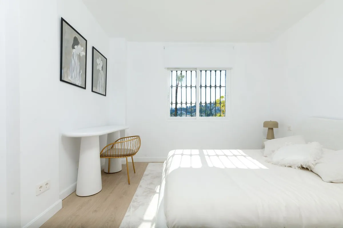 1609861f-2b0c-4eb6-8be6-1f679296045c