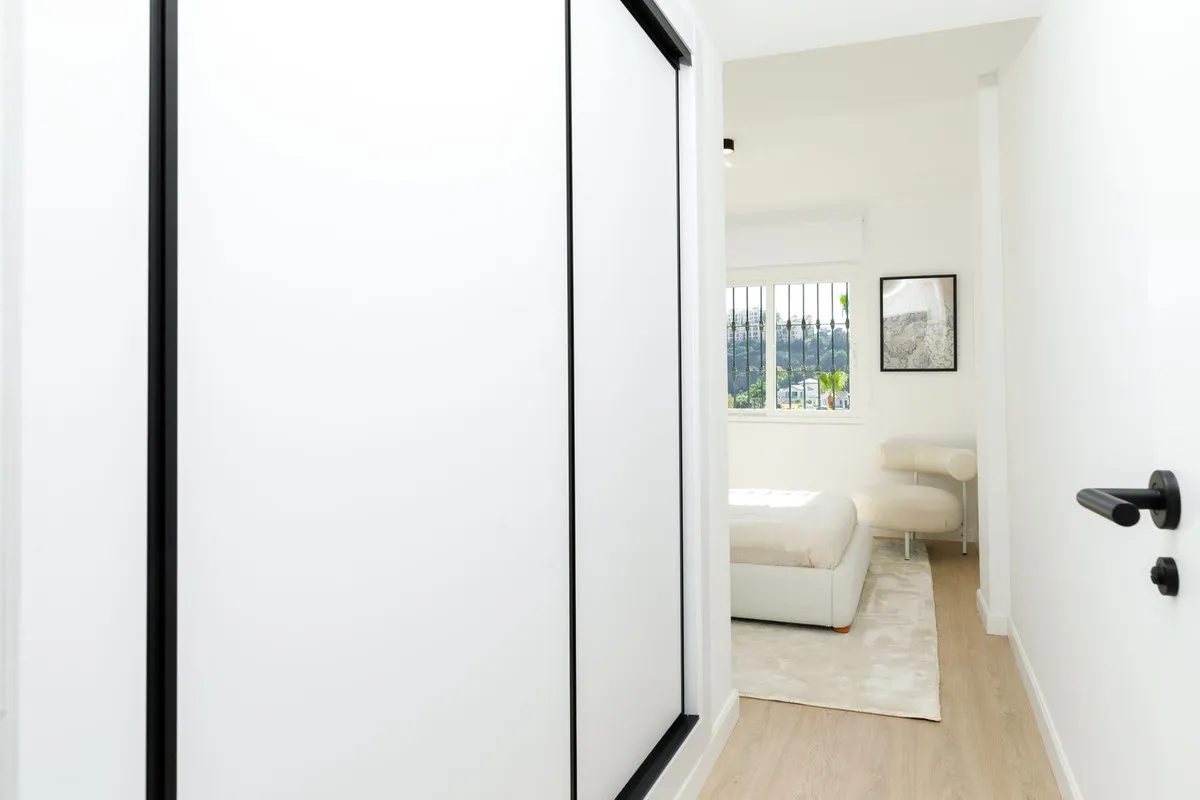 6a8be645-83d4-405a-b46d-bb8f901e21da