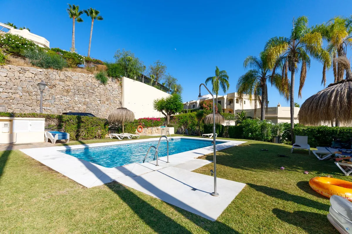 6e9a593b-53b0-459c-939c-cb28d958d5ae