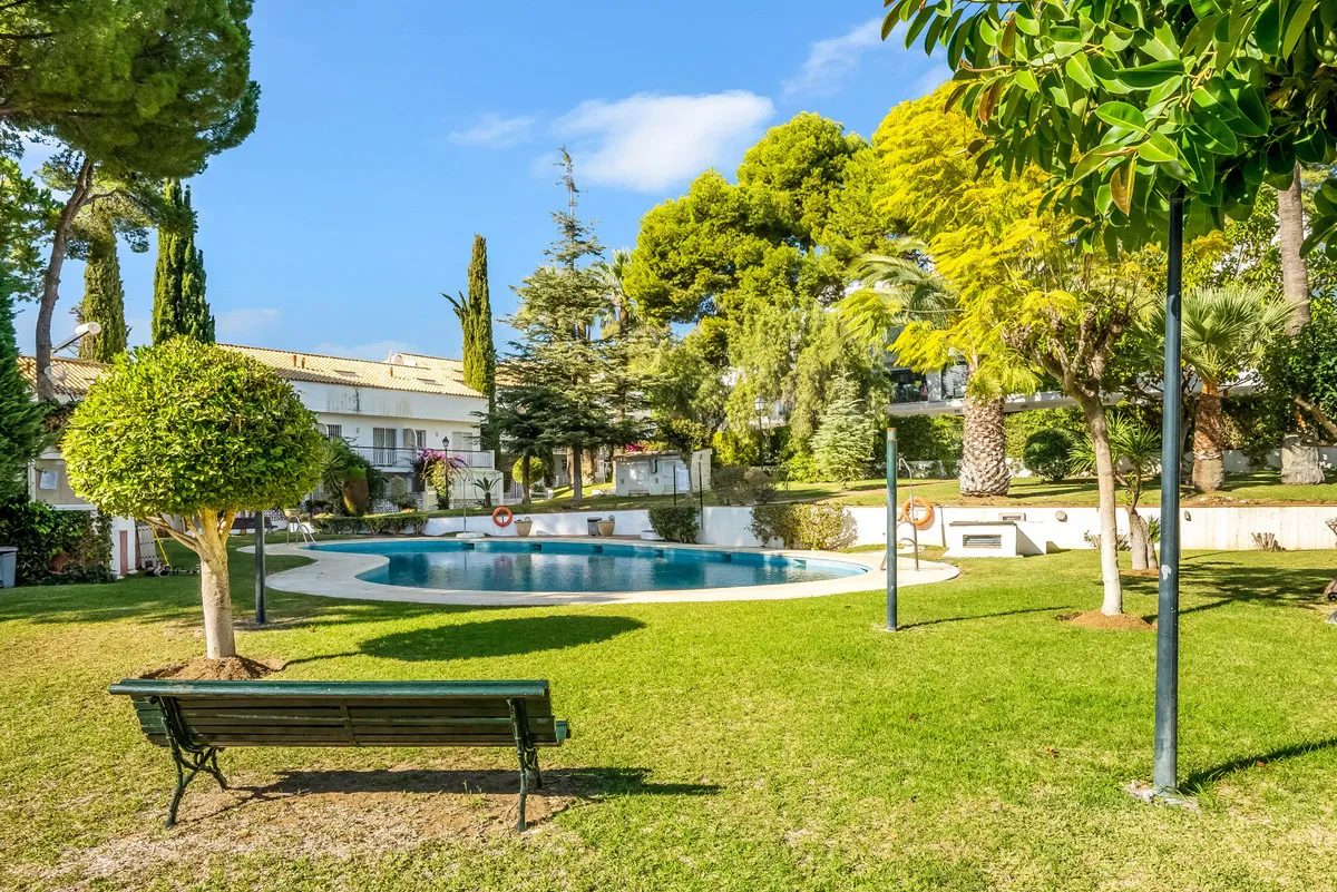 1d1dc218-4f00-45e4-830d-5cf0870d26af