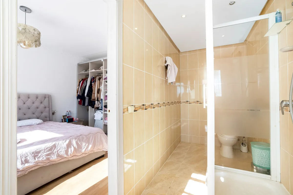 93484836-5c69-4c44-a40a-a0cee4d1ee0a