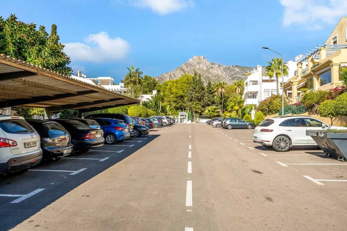 cebaee05-40a1-4fc0-a17e-408f1ef0507c