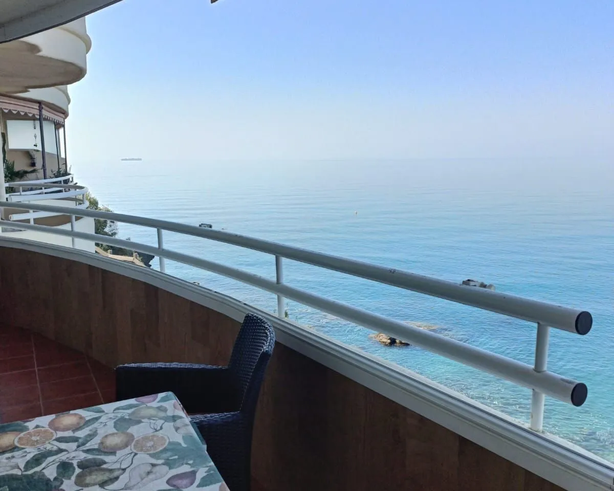 82a771ad-f03f-4356-a0df-017f626121a7