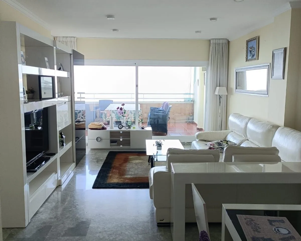 d662f4e8-0433-4872-ae42-bd352d6918bb