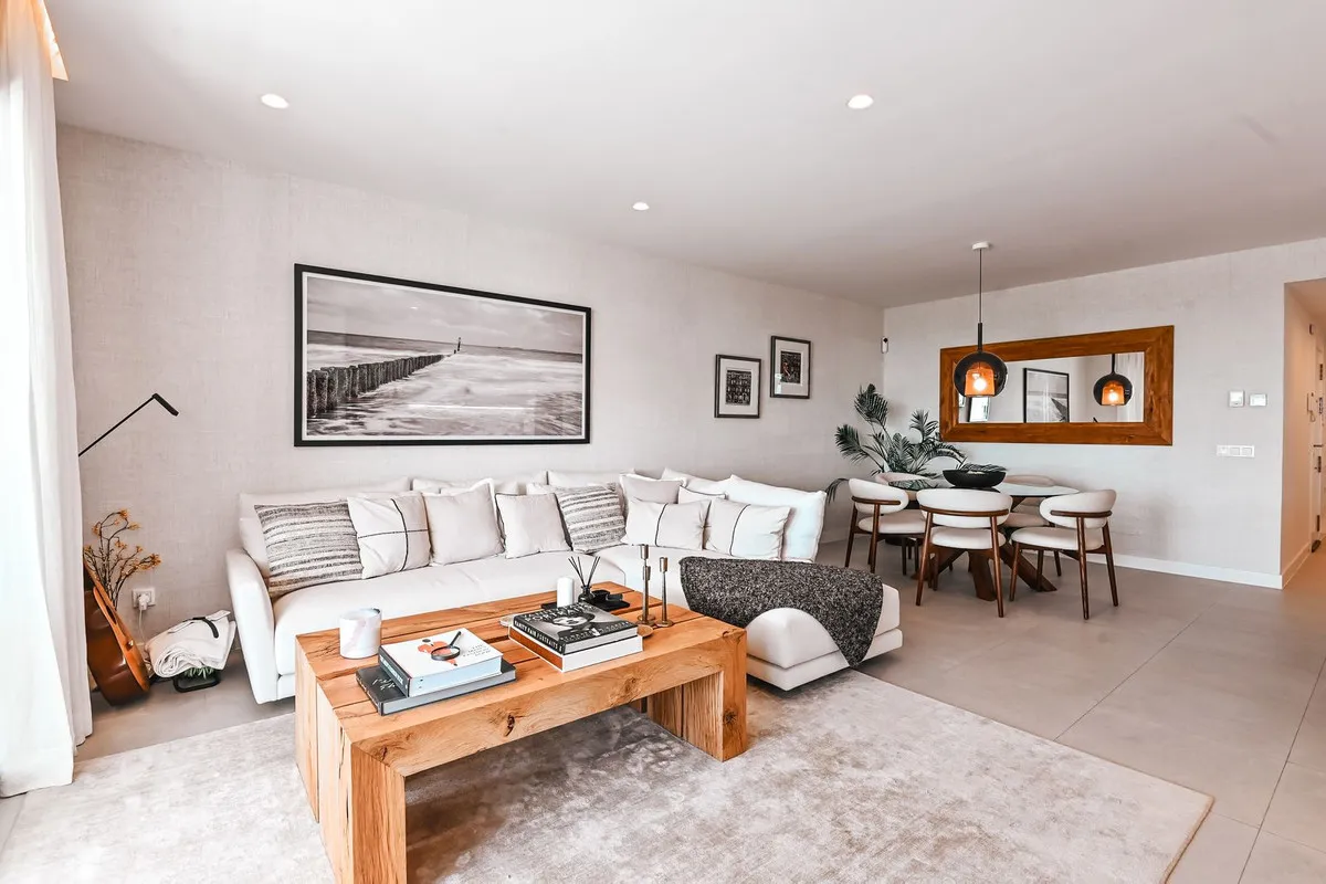 2aef3ba1-f21b-48c3-9a46-727591240bbe