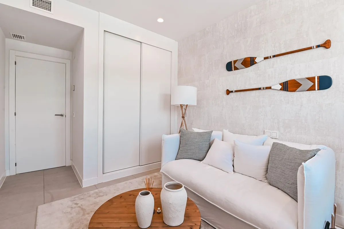 7de3fd87-fb91-4f76-9cd5-6313cb2cc458