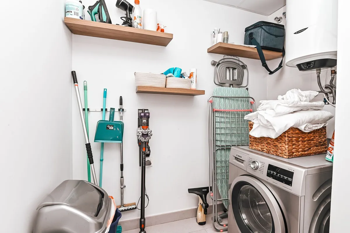 d93b2f78-fc21-41c3-96bf-1724bdbb2b1b