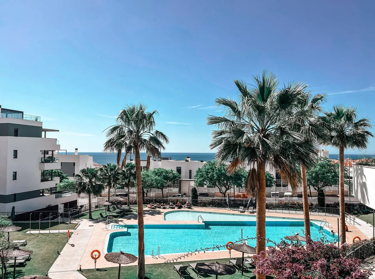 db918b65-3a86-437f-805d-164919514575