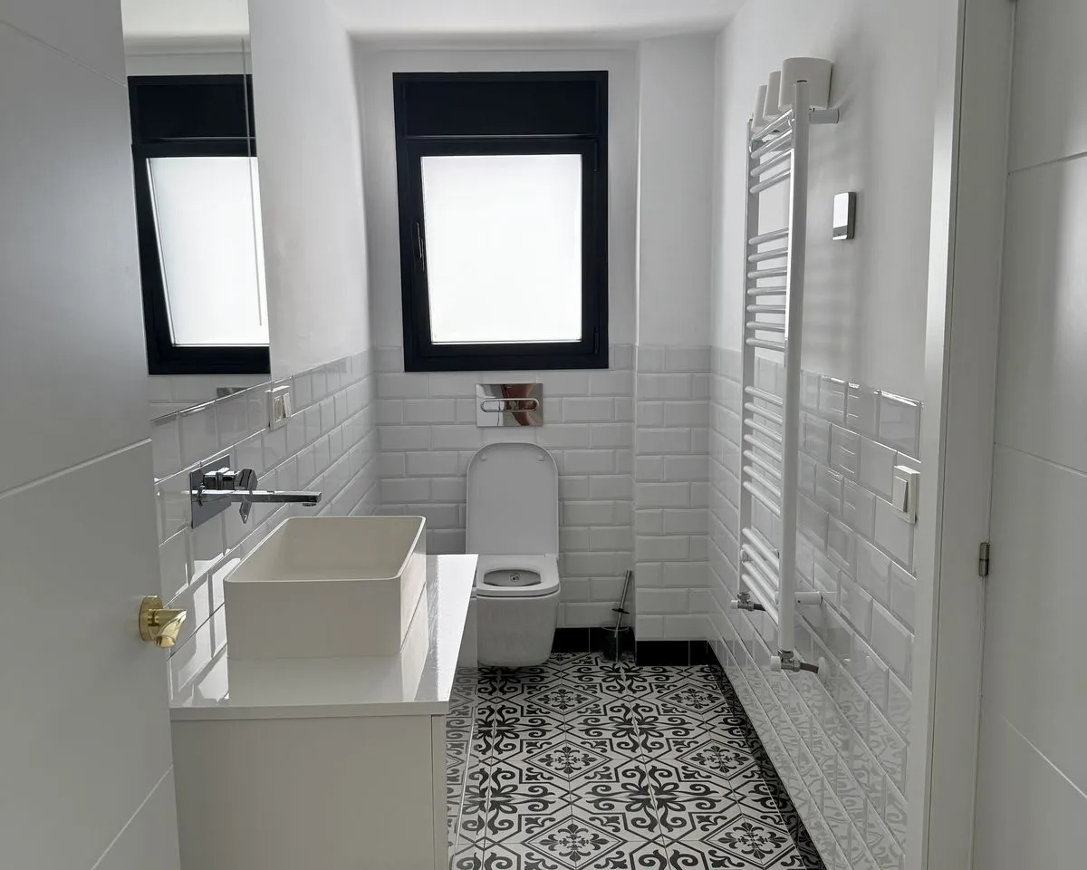 0a340adb-eb81-4843-90b2-d5dec1f5a795