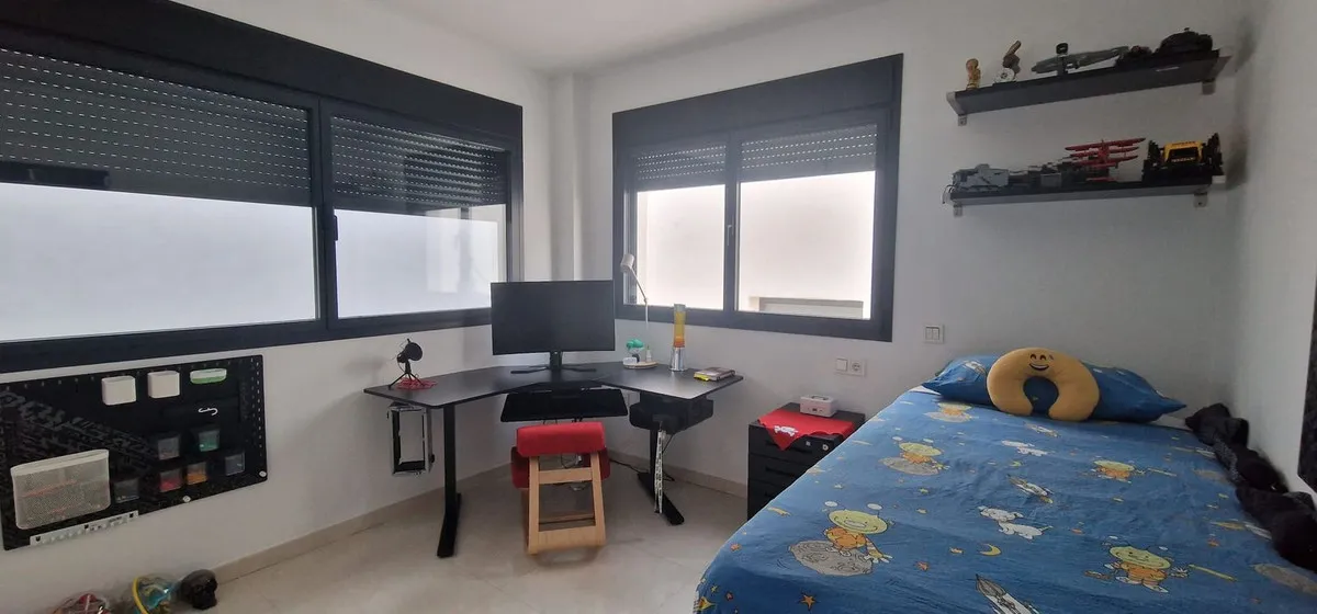 5ba3635f-716b-4fc9-86e8-865fb53a5293