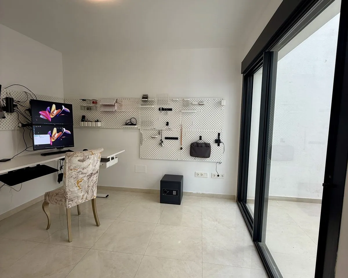 790cdea3-0b32-4b8c-8f55-b3f75053ce6e