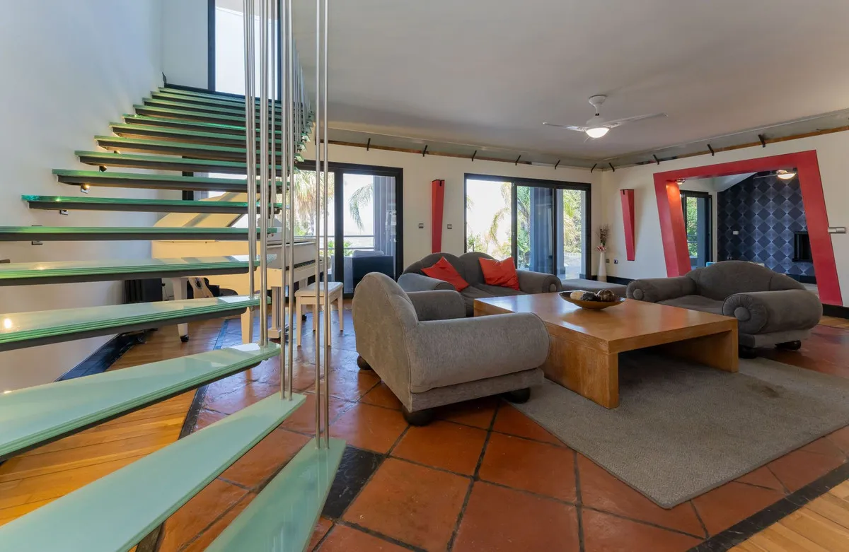 18dfd55f-706a-44f9-b6f9-ccb759d78c5a