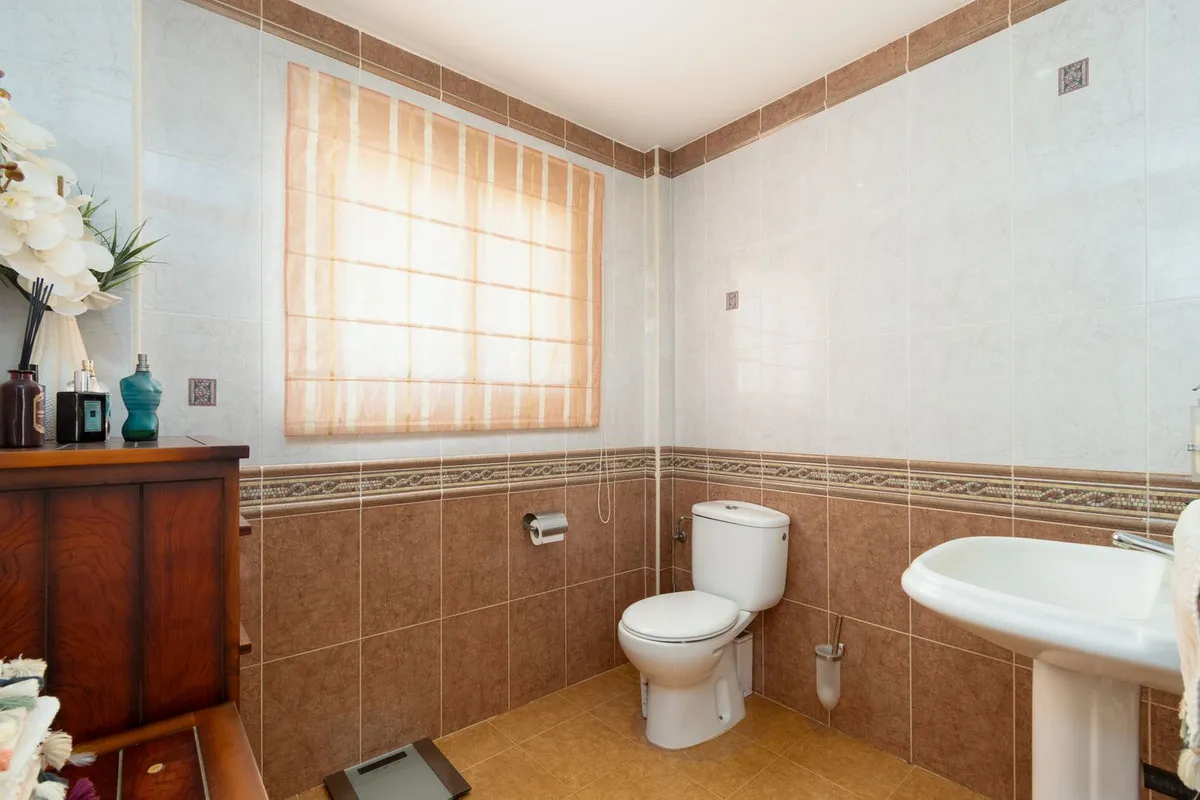 9f7f4810-836a-46d6-834e-f6b20996be61