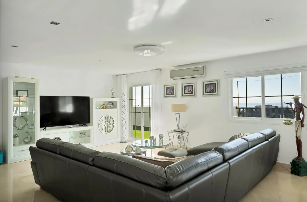 3231e6be-e3e6-4786-b59b-2f472bf16375