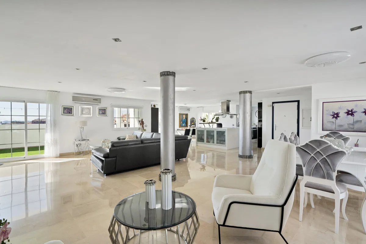 729e4f4a-d7ea-47cb-9b64-969df2d00f38