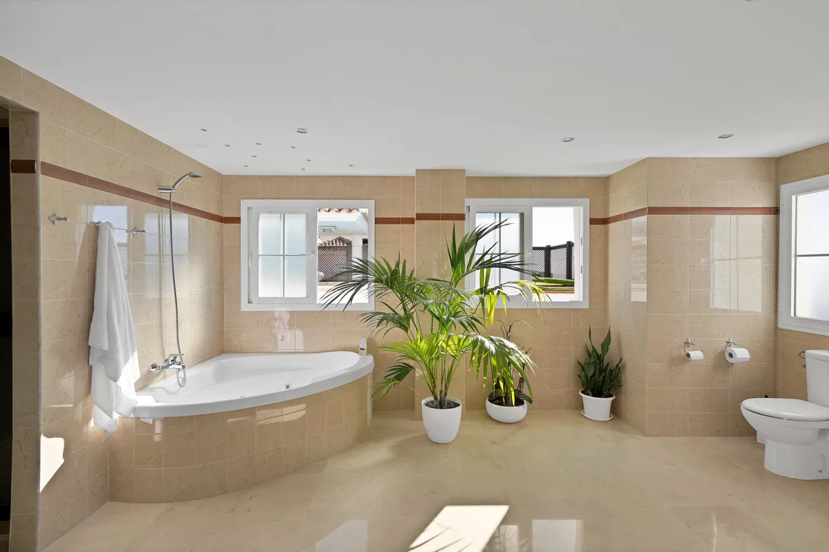 7b0ee6bc-552c-4768-85e0-a2aa68990993