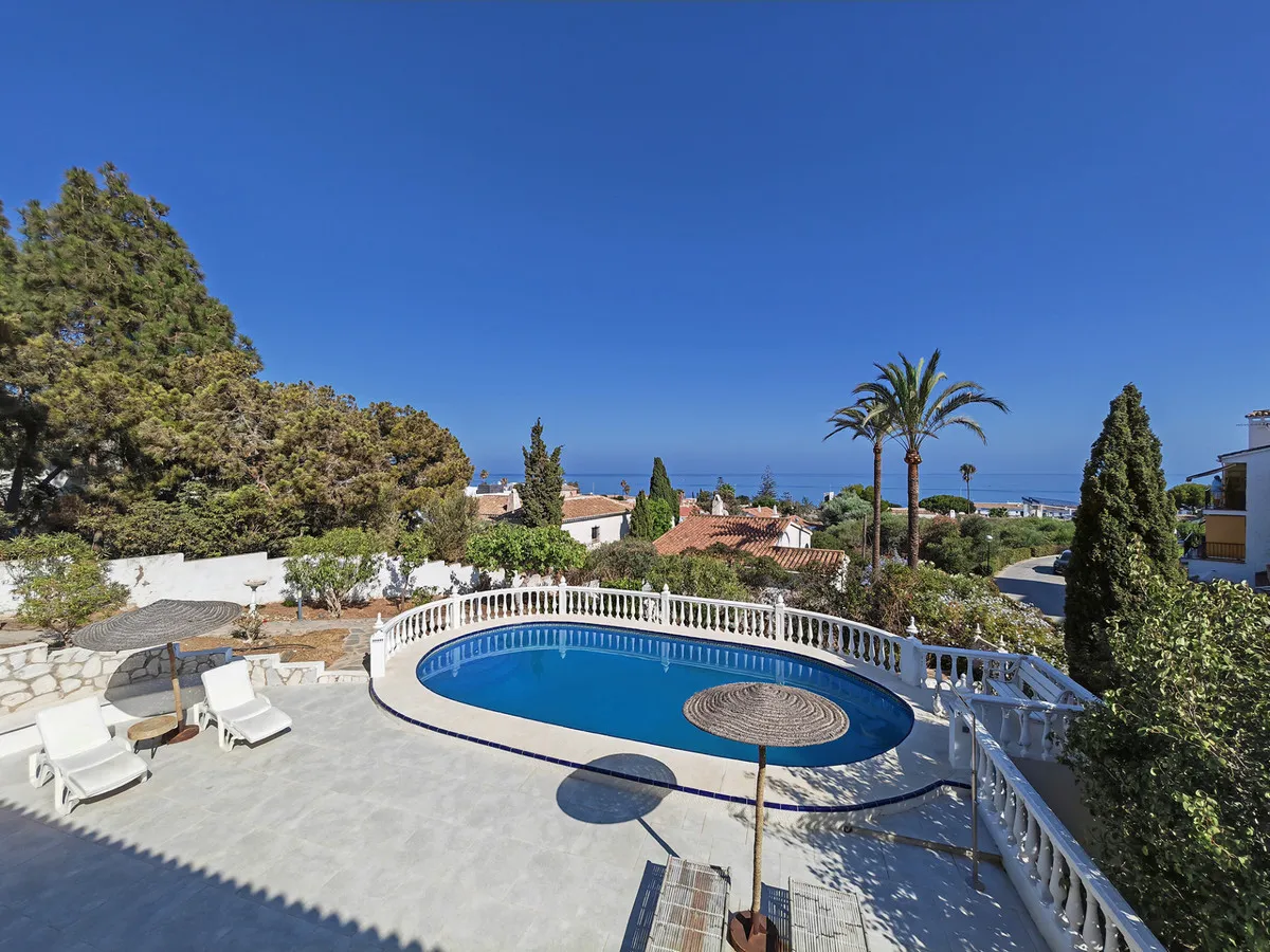 3692b382-49df-412b-a56b-6038a77fa468