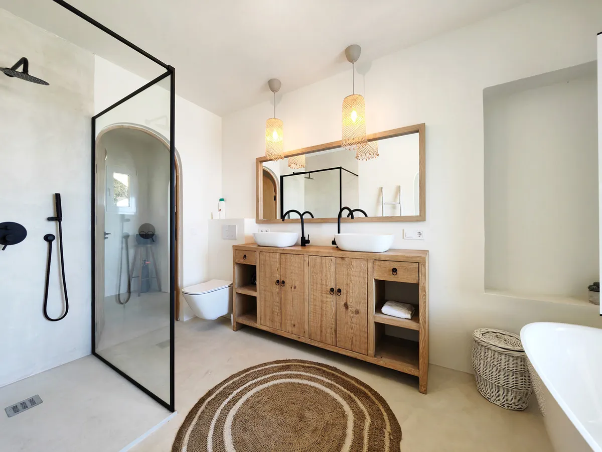 6a4a11ca-303d-4518-b055-92de961c78b1