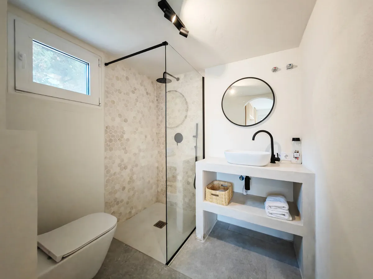 7106b0e4-2e46-45ba-9ffb-befa4c291a4e