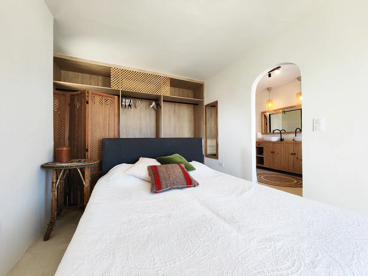 876f7b8b-e37a-4a2c-9231-4ac16ed20dff