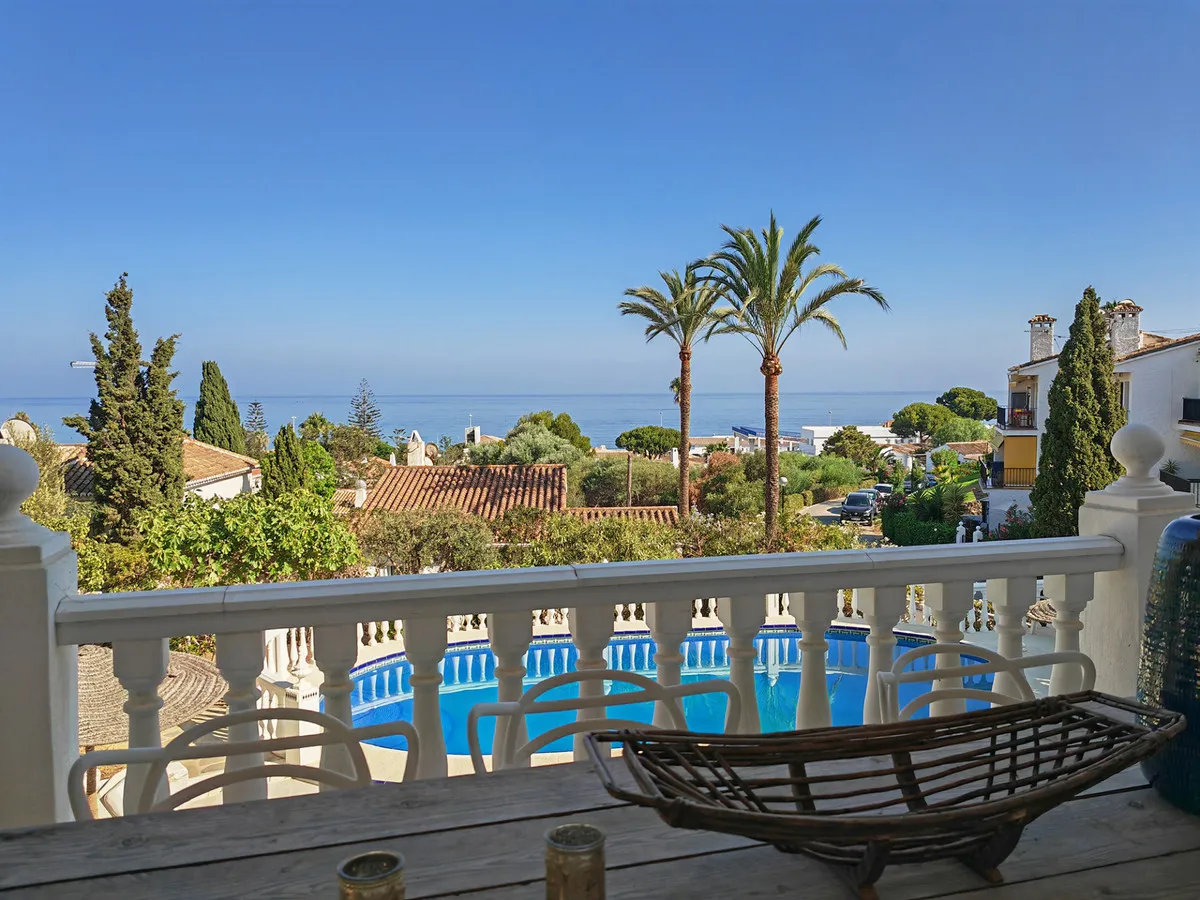 e72cb7f6-040e-4dee-ae47-9fd262d26da4