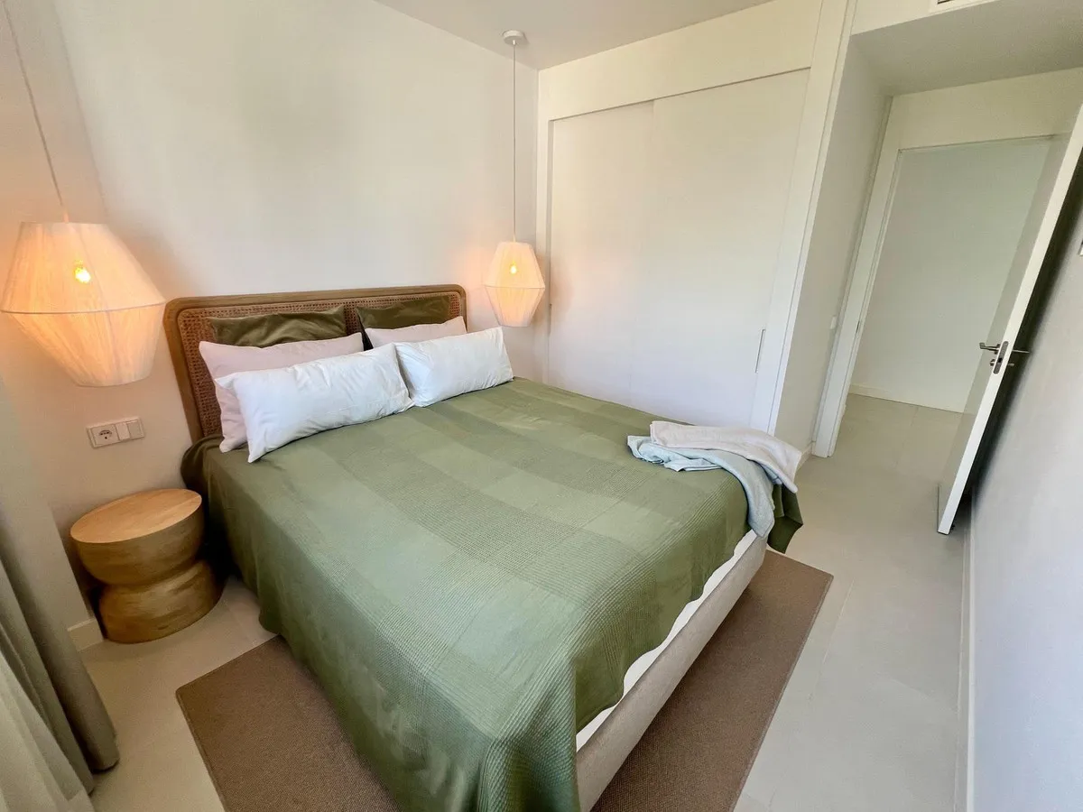 222102ec-e864-49f0-b868-796179045ec3