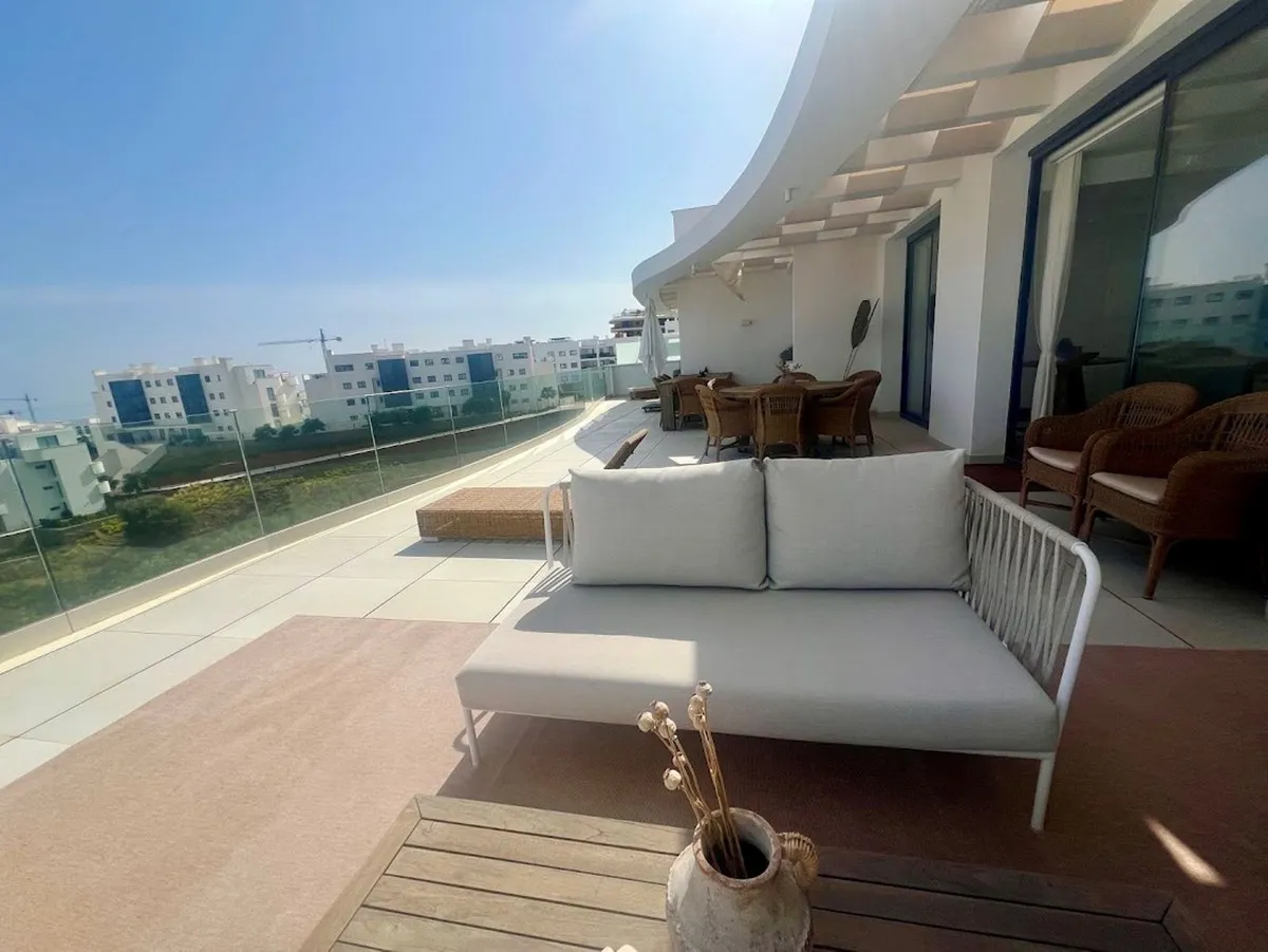 7f728fbe-2558-4057-b22b-f3024632c21e