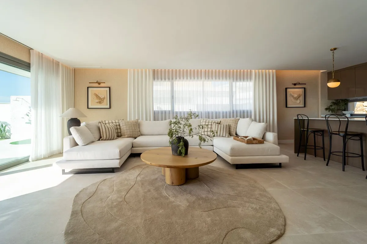 5add7380-292d-435b-bb44-ac54c3ccf0d3