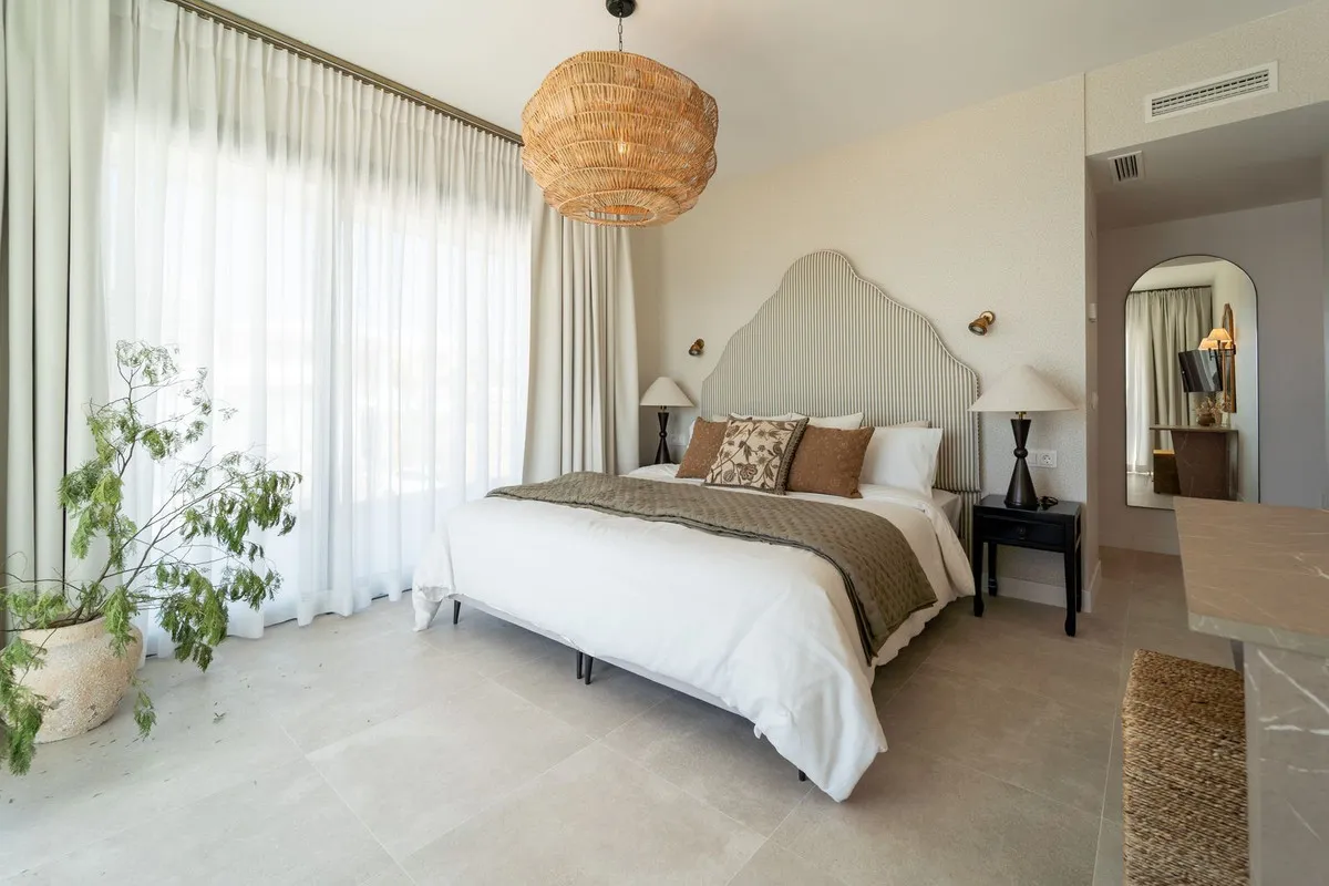 d0f63c5f-202b-412e-97f4-da1d0e362f4c