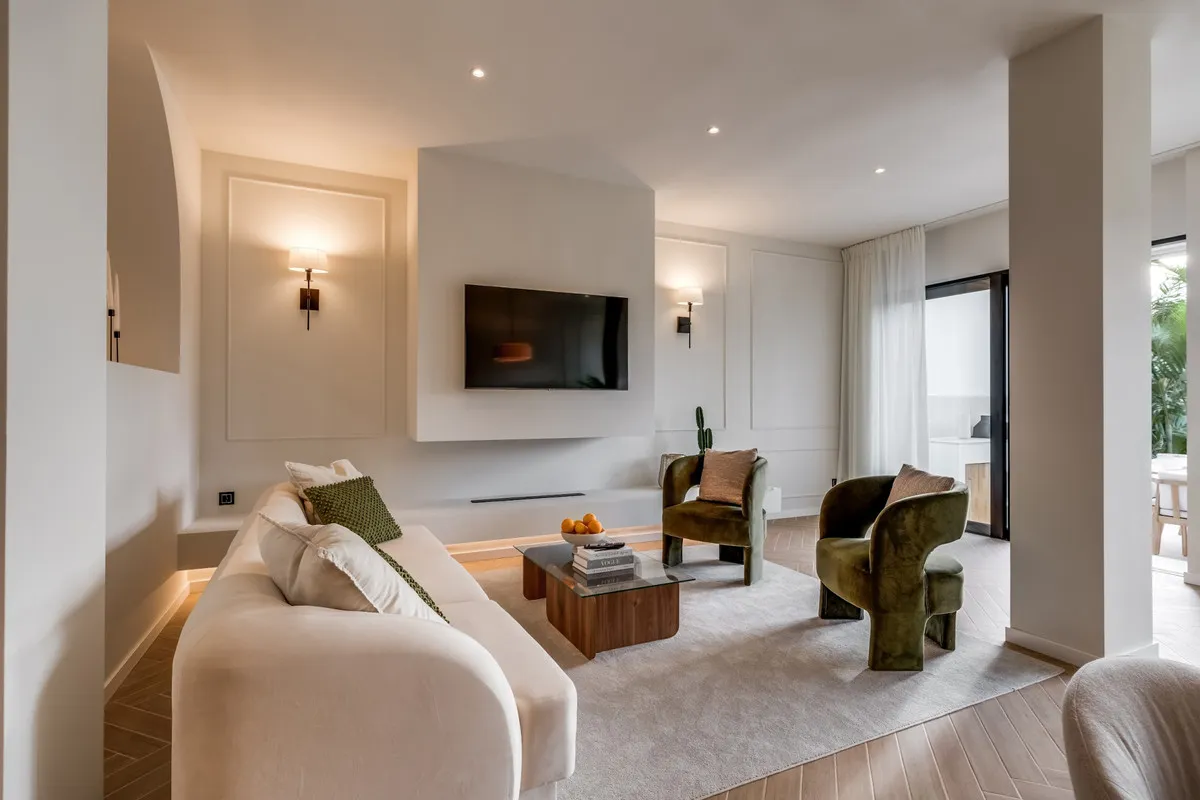 882c9229-5219-44ad-b9de-bd694f7aa51d